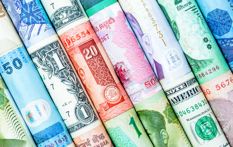کاهش نرخ رسمی ۳۱ ارز در آخرین روز بهمن‌ماه