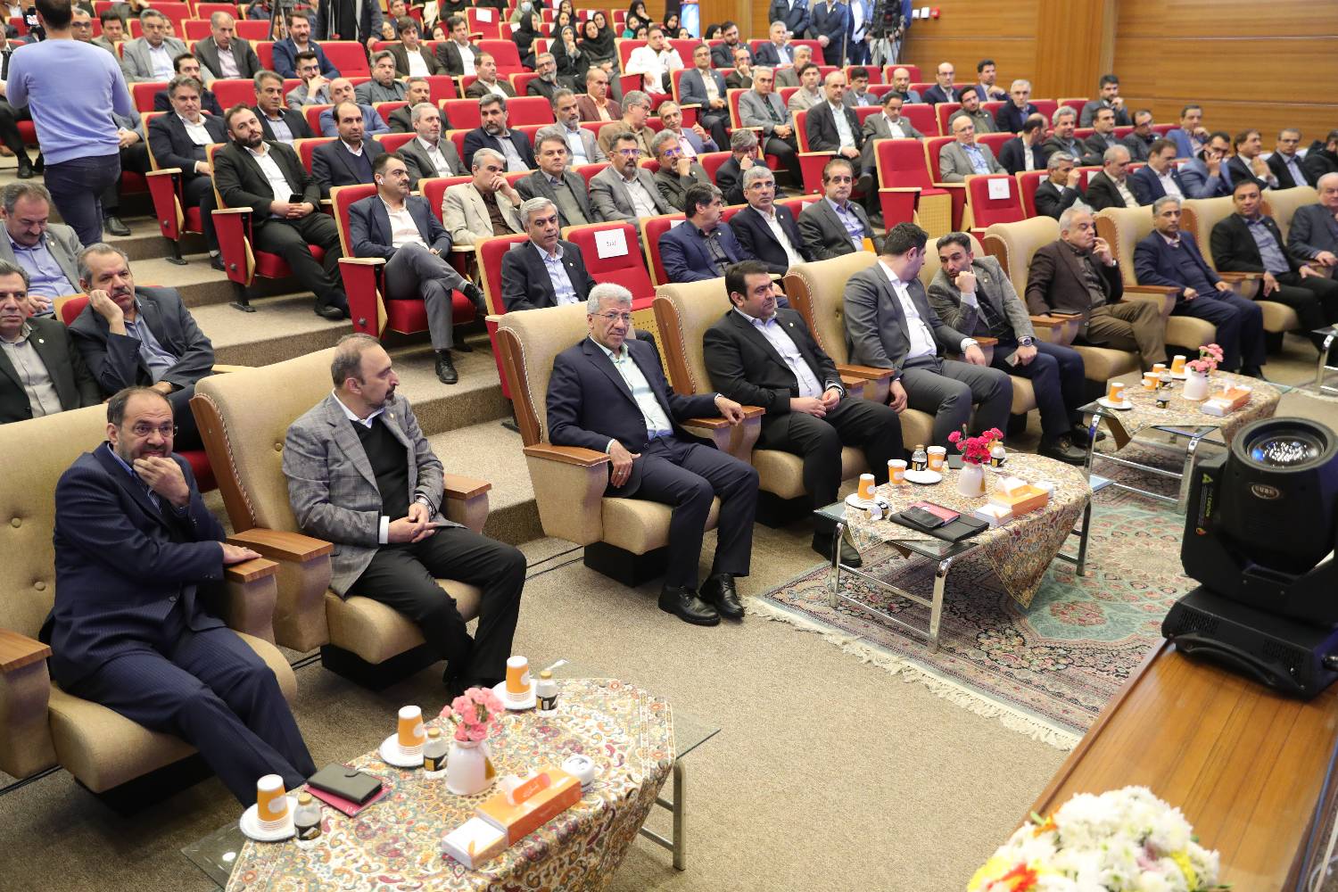 افتتاح 10 شعبه صرافی بانک ملی ایران به مناسبت نیمه شعبان
