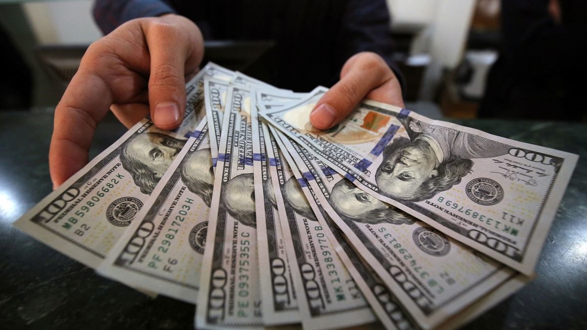آرامش بازار ارز با انتقال بدهی‌های بابک زنجانی به بانک مرکزی