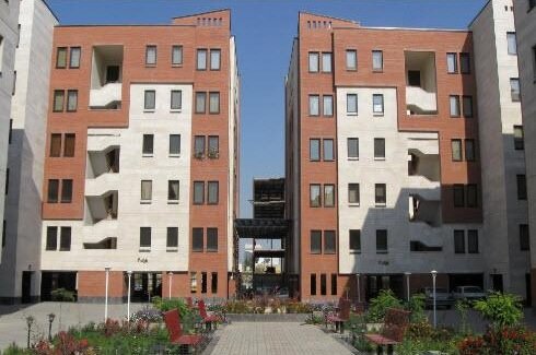 بانک مرکزی آیین نامه وام ساخت مسکن را ابلاغ کند