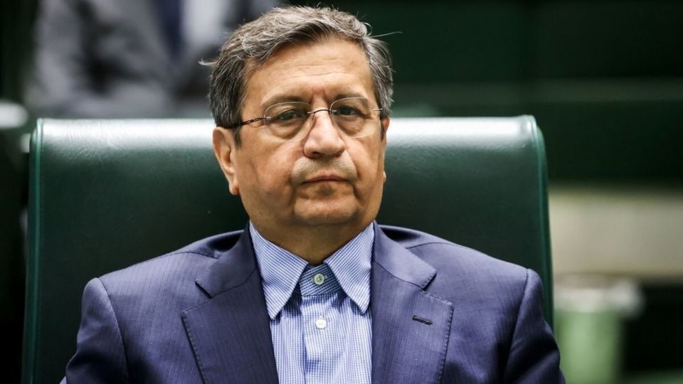 همتی: استیضاح حق مجلس است/ به سوالات نمایندگان پاسخ می‌دهم
