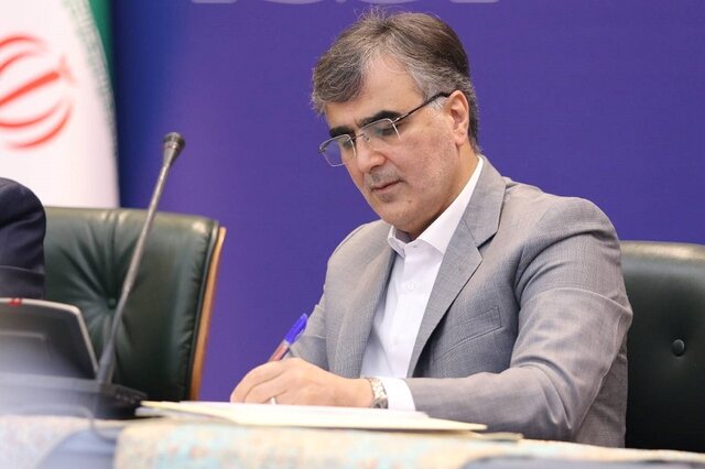 شناخت همتی از بانک مرکزی سرمایه‌ای مضاعف است