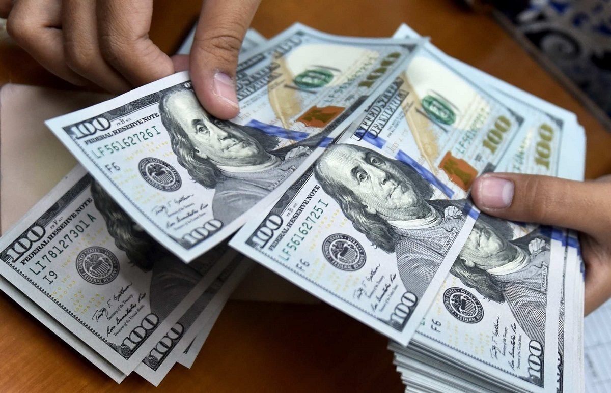 نرخ ارز لنگر انتظارات تورمی شده است