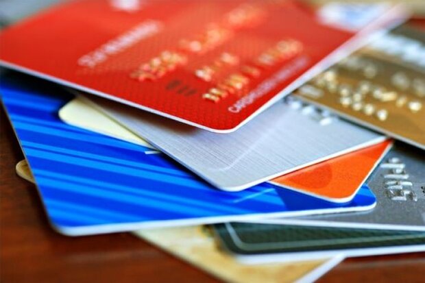 تولید نسخه‌های تقلبی کارت‌های بانکی در کمتر از یک دقیقه