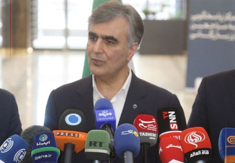 رئیسکل بانک مرکزی عازم عمان شد رئیسکل بانک مرکزی عازم عمان شد