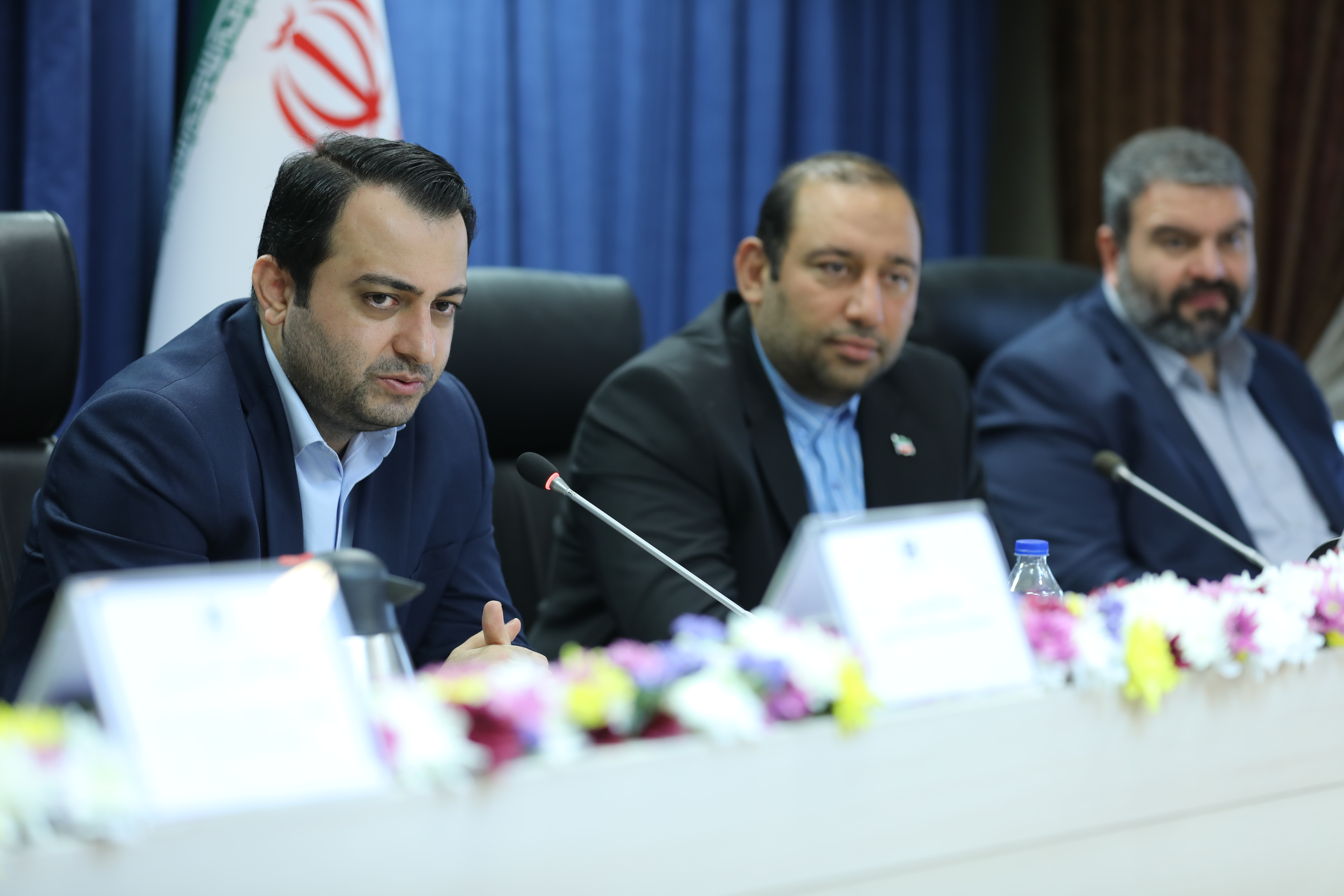 پنجاهمین نشست کمیته پدافندغیرعامل و مدیریت بحران بانک صادرات پنجاهمین نشست کمیته پدافندغیرعامل و مدیریت بحران بانک صادرات