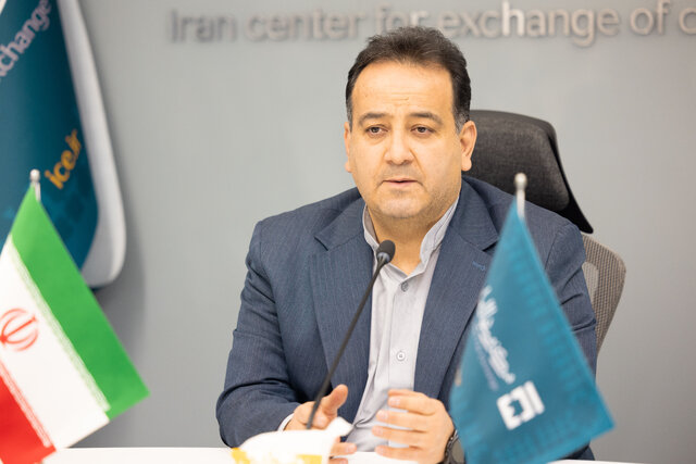 بازار ارز تجاری باز است/معاملات طبق روال انجام میشود بازار ارز تجاری باز است/معاملات طبق روال انجام میشود