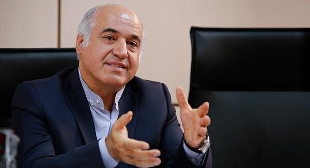 مدیرعامل اسبق بانک مرکزی: جای پول در بانک است