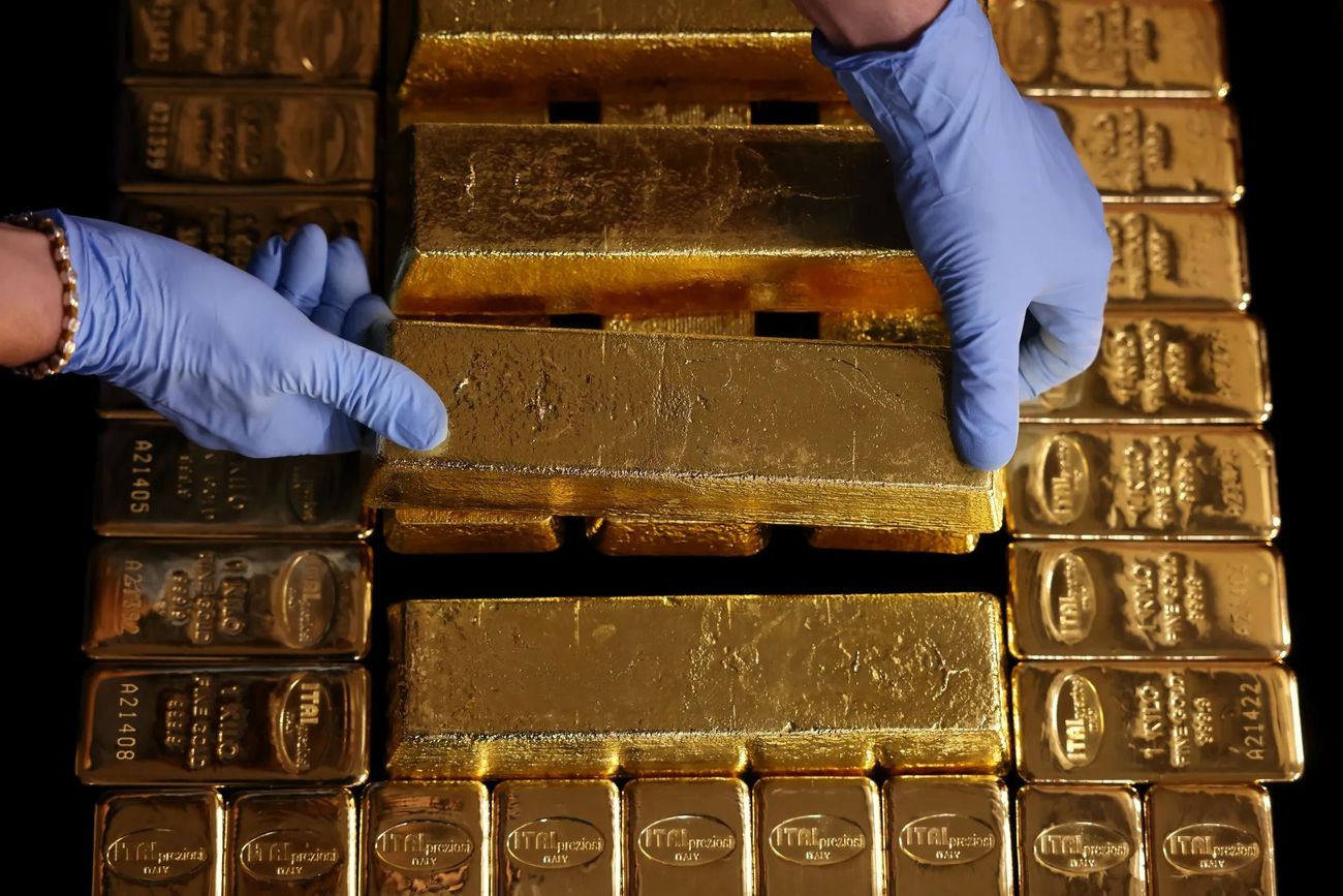 قیمت جهانی طلا در رکورد تاریخی ۳۷۱۱دلار