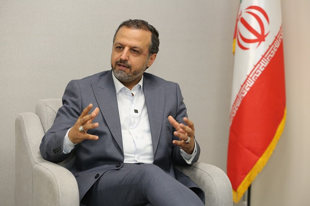 هشدار خاندوزی به واگذاری 3بانک هشدار خاندوزی به واگذاری 3بانک