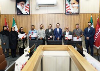 اهدای جوایز برندگان مرحله دوم قرعهکشی جشنواره سرخپوشان شهر اهدای جوایز برندگان مرحله دوم قرعهکشی جشنواره سرخپوشان شهر