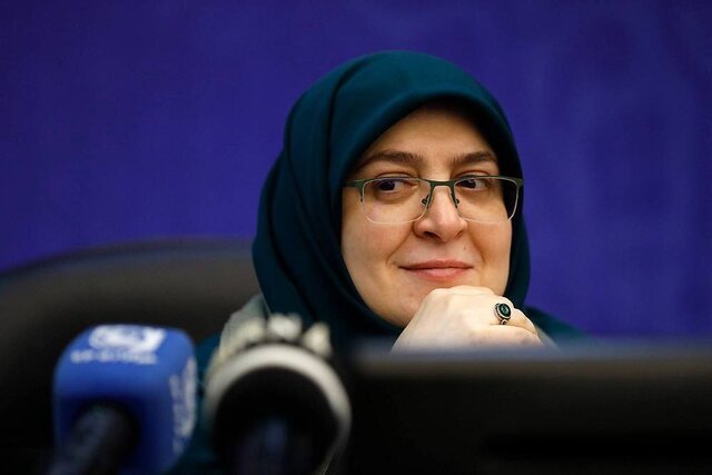 مهاجرانی:شاید سهامداران بانک آینده متقبل پرداخت بدهیها شوند مهاجرانی:شاید سهامداران بانک آینده متقبل پرداخت بدهیها شوند