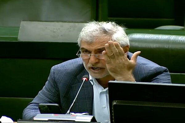 رئیس مجلس مانع تصویب برداشت تنخواه از بانک مرکزی شود رئیس مجلس مانع تصویب برداشت تنخواه از بانک مرکزی شود