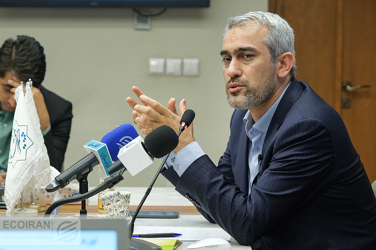 مدنی‌زاده: برنامه اصلاحی به بانک‌های ناتراز می‌دهیم