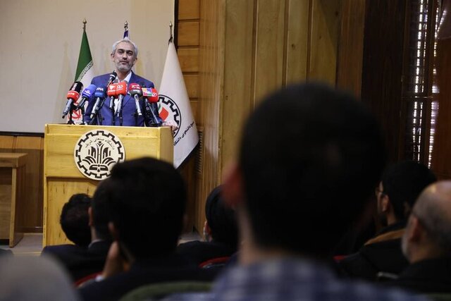 وزیر اقتصاد:هربانک ناترازی یا اصلاح می‌شود یاجمعش خواهیم کرد