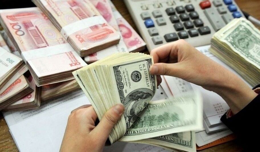دلار رسمی 126هزار تومان شد