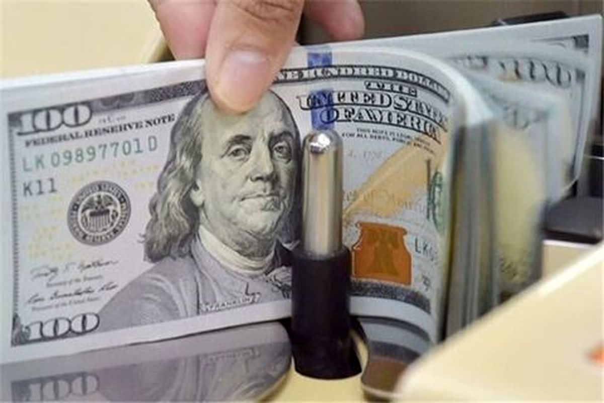 فروش ارز تا سقف ۱۰۰۰دلار به هر کارت ملی