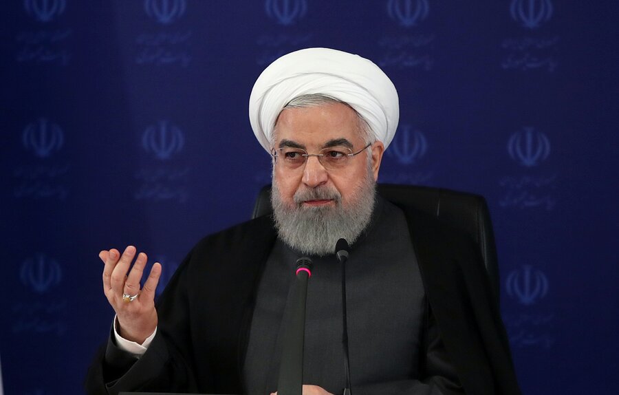 روحانی تاکید کرد: حمایت نظام بانکی از بورس با اعطای تسهیلات به سهامداران