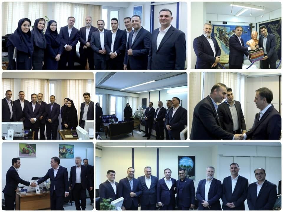 دیدارسرپرست بانک صادرات باکارکنان روابط‌عمومی در روزارتباطات