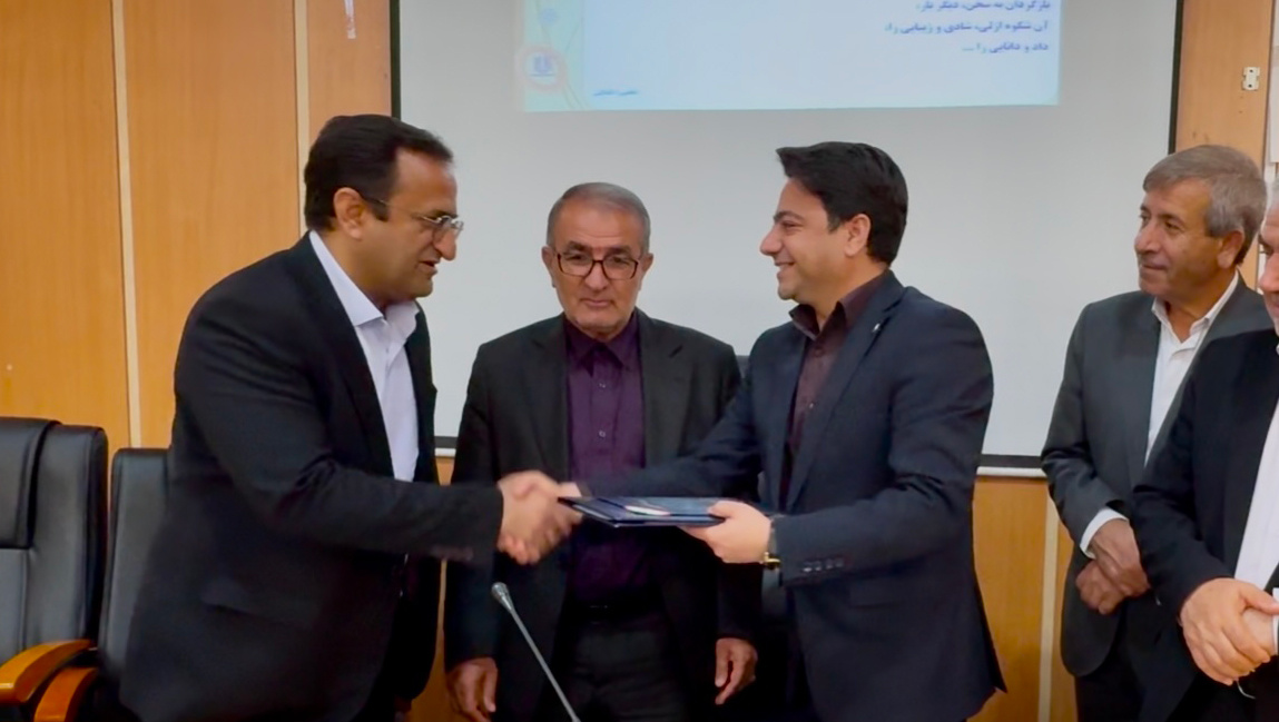 احداث مدرسه۱۲کلاسه درکهگیلویه وبویراحمد توسط بانک مهر ایران 