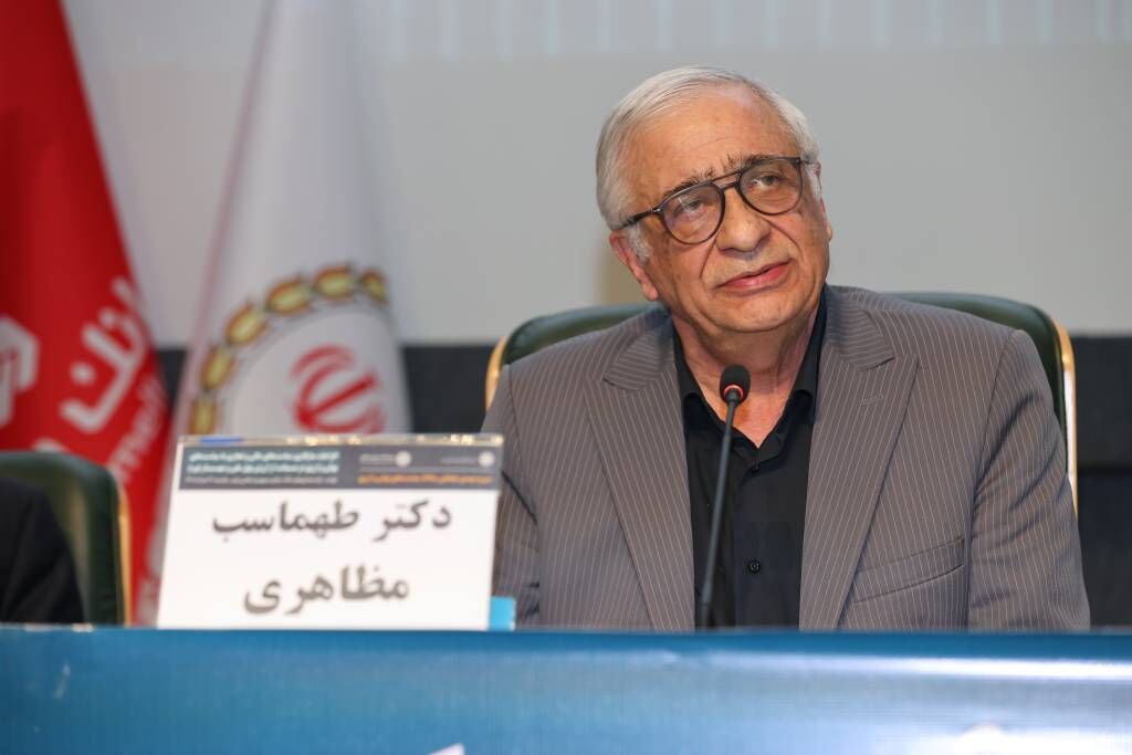 نظام بانکی باید با ابزارهای وکالتی اعتماد مردم را بازگرداند