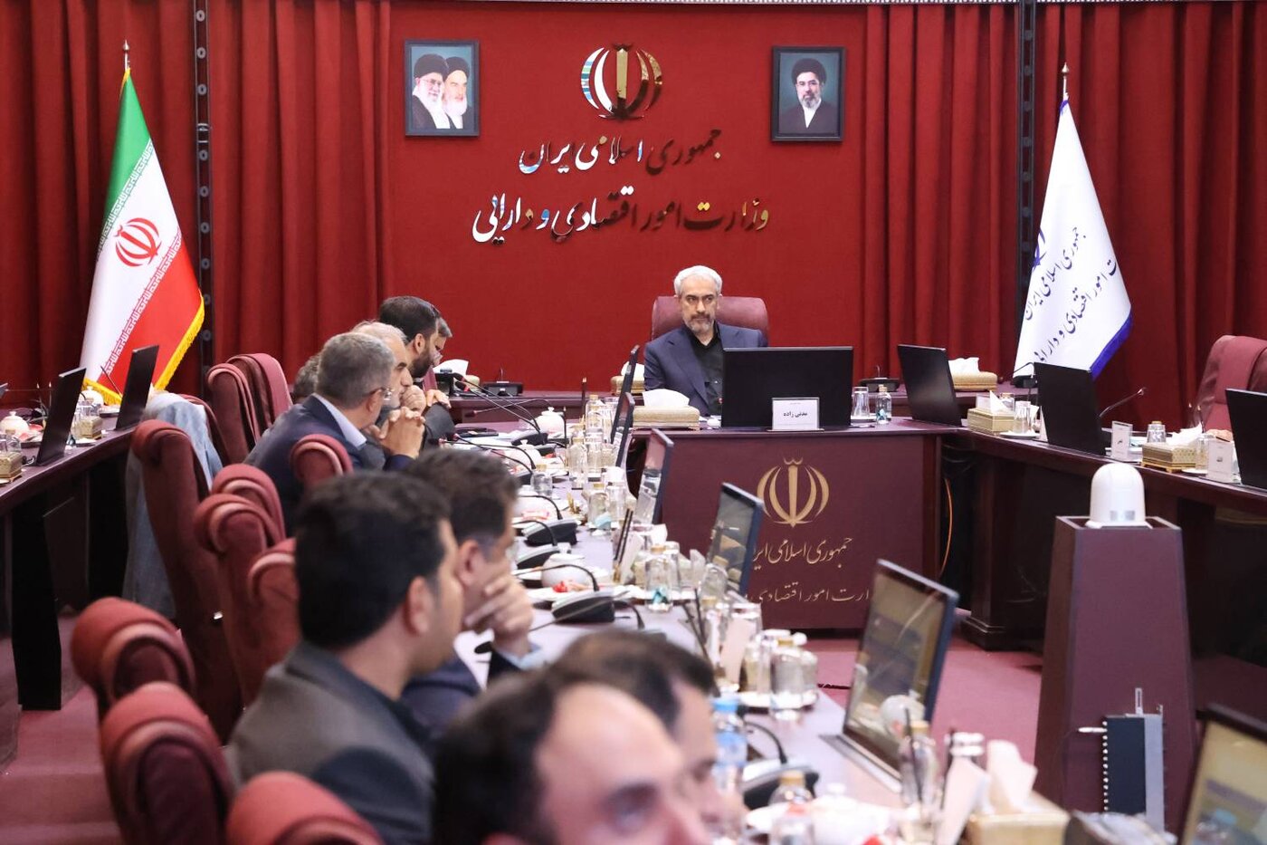 موافقت با تاسیس صندوق تضمین غیردولتی ارزی در صنعت نفت