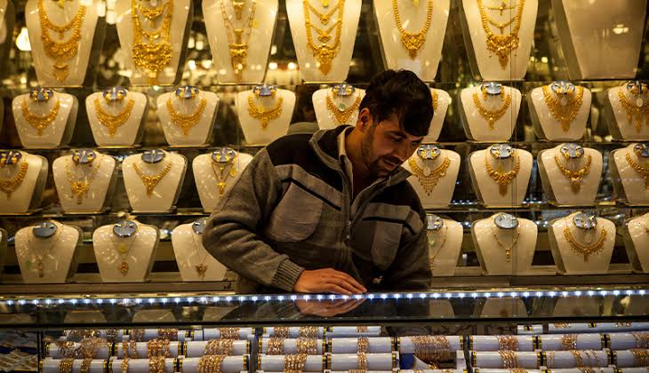خرید و فروش مصنوعات طلای بدون کد شناسایی ممنوع است
