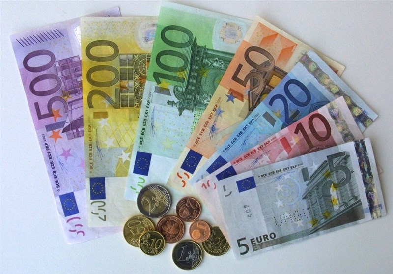 شرایط خرید یورو در شعب منتخب بانکی چیست؟